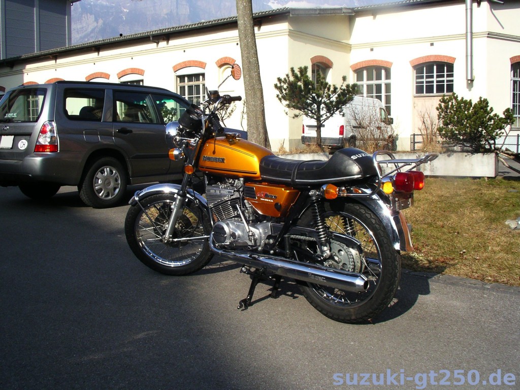 gt250m_ka_gold_02